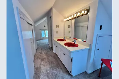 3009  Chatham St, Racine, WI 53402 - Photo 22