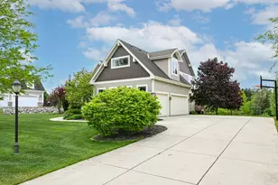 W218N5455 Taylors Woods Dr, Menomonee Falls, WI 53051 - Photo 46