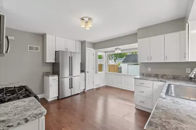 2814 N 80th St, Milwaukee, WI 53222 - Photo 8