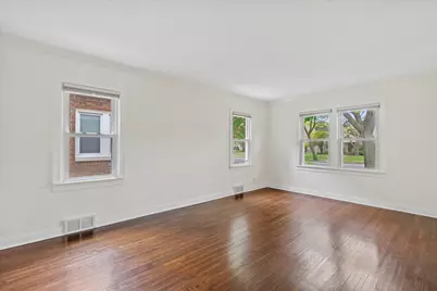 2814 N 80th St, Milwaukee, WI 53222 - Photo 12