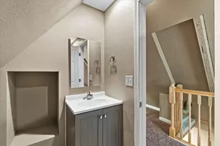 616 S 61st St, Milwaukee, WI 53214 - Photo 18