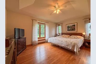 N22W26746  Shooting Star Rd, Pewaukee, WI 53072 - Photo 26