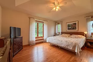 N22W26746 Shooting Star Rd, Pewaukee, WI 53072 - Photo 26