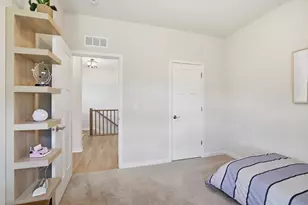 1242 Green Tree Dr, Oconomowoc, WI 53066 - Photo 22