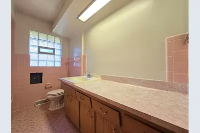 3245 N 129th St, Brookfield, WI 53005 - Photo 18