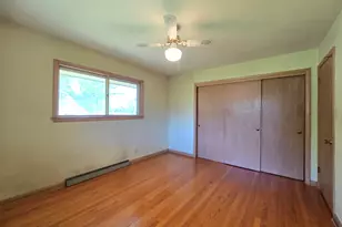 3245 N 129th St, Brookfield, WI 53005 - Photo 20