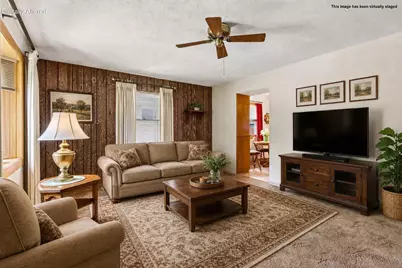 4369 S Nicholson Ave, Saint Francis, WI 53235 - Photo 6