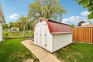 4369 S Nicholson Ave, Saint Francis, WI 53235 - Photo 42