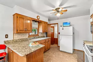 4369 S Nicholson Ave, Saint Francis, WI 53235 - Photo 12