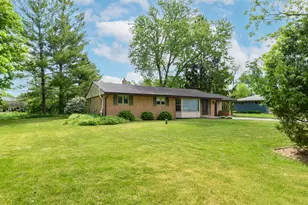1900 N 166th St, Brookfield, WI 53005 - Photo 32