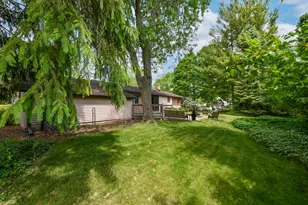 1900 N 166th St, Brookfield, WI 53005 - Photo 38