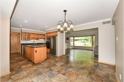 1900 N 166th St, Brookfield, WI 53005 - Photo 14