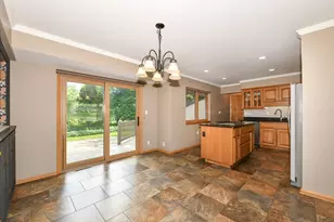 1900 N 166th St, Brookfield, WI 53005 - Photo 12
