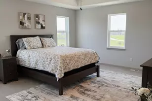 S54W25487 Pebble Brk Ct, Waukesha, WI 53189 - Photo 14