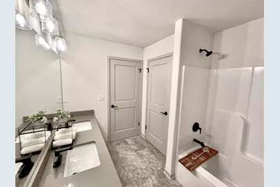 S54 W25487  Pebble Brook Ct, Waukesha, WI 53189 - Photo 30