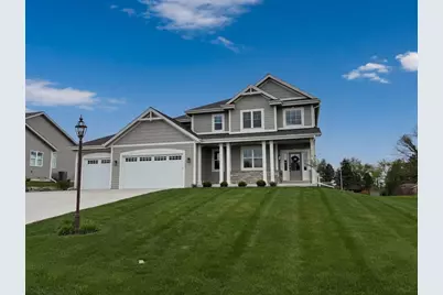 S54W25487  Pebble Brook Ct, Waukesha, WI 53189 - Photo 1