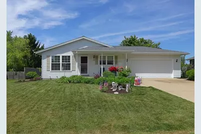406  Prairie Hill Way, Racine, WI 53185 - Photo 1