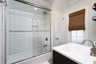 2131 N 91st St, Wauwatosa, WI 53226 - Photo 32