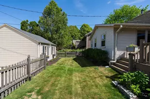 2131 N 91st St, Wauwatosa, WI 53226 - Photo 46