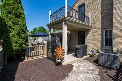 2131 N 91st St, Wauwatosa, WI 53226 - Photo 38
