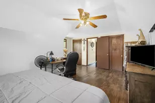 1666 Dellwood Ct, Grafton, WI 53024 - Photo 20