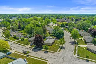 110 Highland Dr, Grafton, WI 53024 - Photo 34