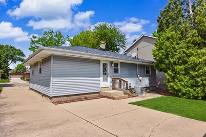 4808 S 24th St, Milwaukee, WI 53221 - Photo 16