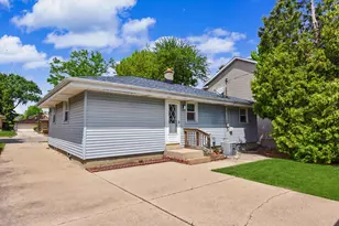 4808 S 24th St, Milwaukee, WI 53221 - Photo 16
