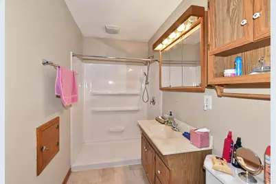 4808 S 24th St, Milwaukee, WI 53221 - Photo 10