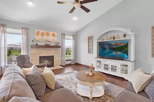 1534 Fay Ln, Oconomowoc, WI 53066 - Photo 6