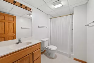 230 Thurow Dr, Oconomowoc, WI 53066 - Photo 18
