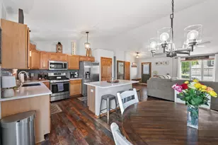 230 Thurow Dr, Oconomowoc, WI 53066 - Photo 10