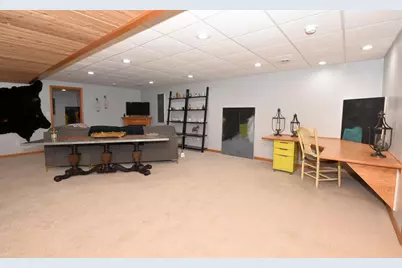 3326  Emmertsen Rd, Racine, WI 53406 - Photo 30