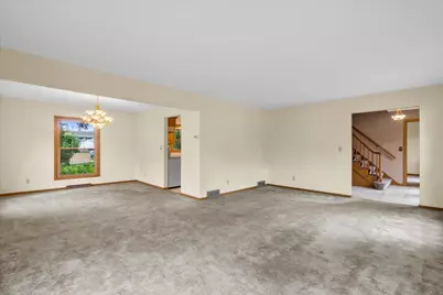 17645  Wexford Ct, Brookfield, WI 53045 - Photo 6