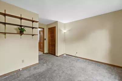 17645  Wexford Ct, Brookfield, WI 53045 - Photo 20