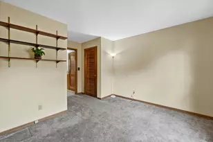 17645 Wexford Ct, Brookfield, WI 53045 - Photo 20