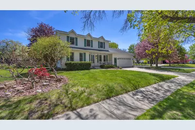 87  Eastbrook Ln, Fond du Lac, WI 54935 - Photo 1