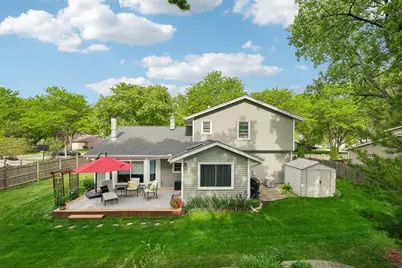 1009  Canterbury Ln, Waukesha, WI 53188 - Photo 48