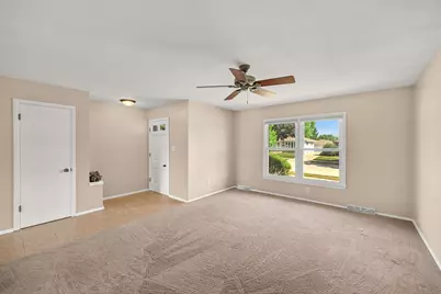 2637 E Henry Ave, Cudahy, WI 53110 - Photo 4