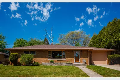 2710 S 17th St, Sheboygan, WI 53081 - Photo 1