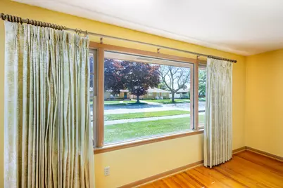 2710 S 17th St, Sheboygan, WI 53081 - Photo 6