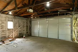 2261 Robinson Dr, Beloit, WI 53511 - Photo 30