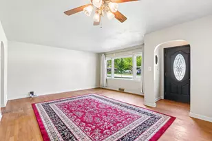 825 Illinois St, Racine, WI 53405 - Photo 2