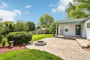 825 Illinois St, Racine, WI 53405 - Photo 24