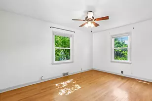 825 Illinois St, Racine, WI 53405 - Photo 14