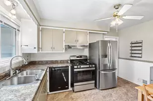 825 Illinois St, Racine, WI 53405 - Photo 4