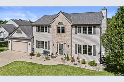 602  Woodland Cir, Racine, WI 53185 - Photo 2