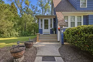 10064 N Cedarburg Rd, Mequon, WI 53092 - Photo 28