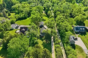 10064 N Cedarburg Rd, Mequon, WI 53092 - Photo 34