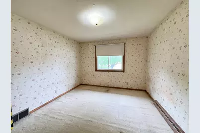 3205 N 10th St, Sheboygan, WI 53083 - Photo 28
